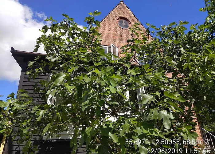 Villa Rosa, Dobblebed, Own Kitchen, Own Bath And Own Entrance